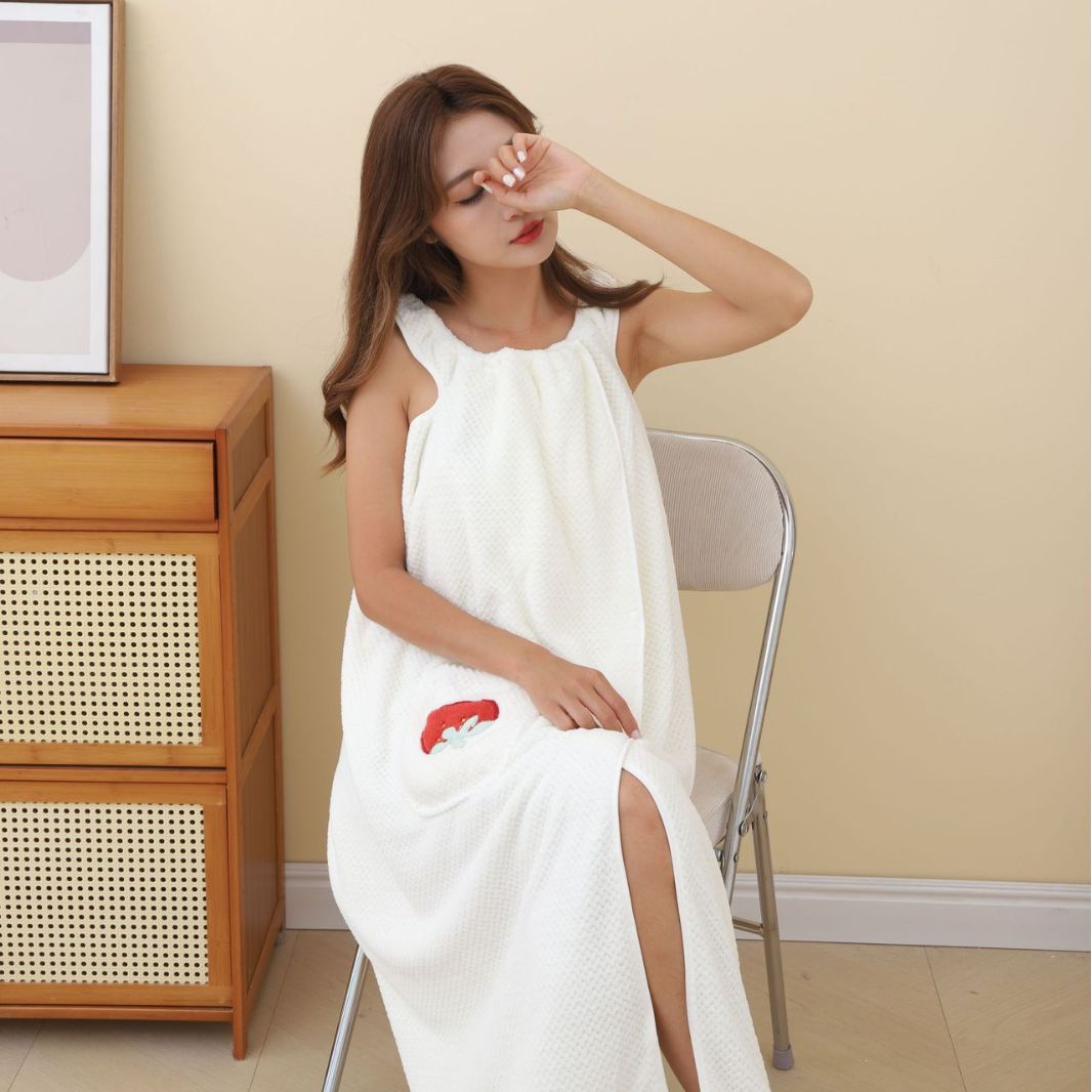 New pineapple plaid bath skirt girls' home bath robe can be worn and wrapped in absorbent bath skirt not easy to shed lint bath towel