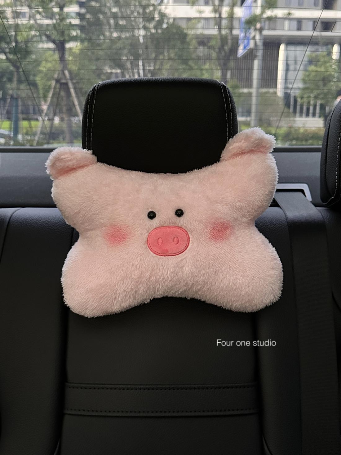 Piggy Car Headrest, Car Neck Pillow, Cute and Good-Looking Car Interior Decoration, Car Comfort Pillow, Car Goodies