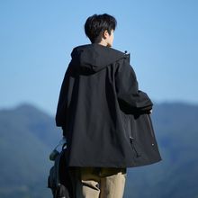大码中长款连帽风衣男春秋季新款高街户外冲锋衣外套加肥加大夹克