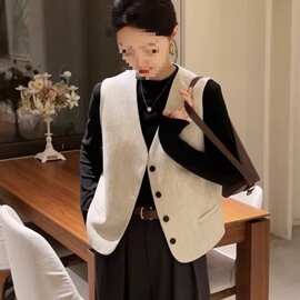 高级感西装马甲短外套女秋冬装爆款法式领坎肩无袖马夹上衣