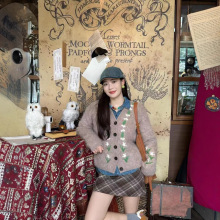 南油女装高版本法式复古花卉刺绣慵懒风长袖V领针织开衫百搭毛衣