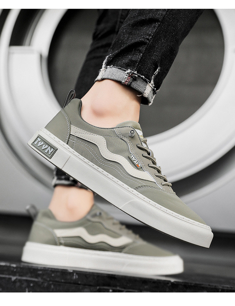 Canvas Herren Sommer, atmungsaktiv, vielseitig einsetzbar. Einfußtuch für Sport und Freizeit, weich besohlte schwarze Flats, trendig_voghion.com