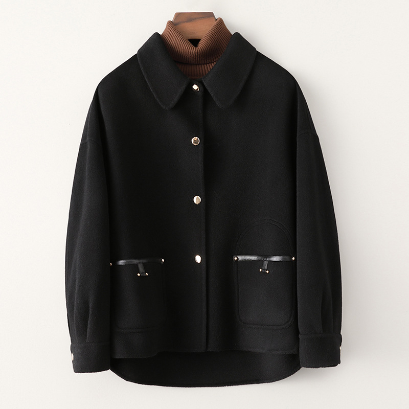 New autumn/winter style double-sided cashmere coat for women, short and elegant, perfect for petite women, with a sophisticated Chanel-inspired look.
