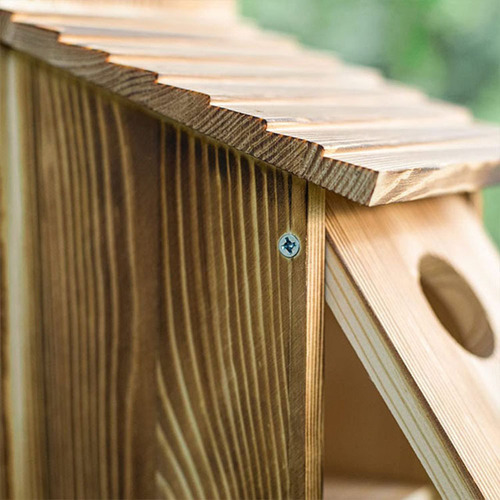 Outdoor Wooden Parrot Bird House Pine Wood Stain Warmth Insulating Solid Wood Nesting Box Bird Nest Bird House Wooden Bird House
