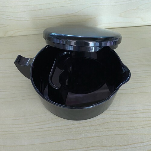 Multi-functional plastic ink tank, black imitation porcelain ink fountain with cover, ink cartridge, pen and color ink fountain, lickable pen and inkstone