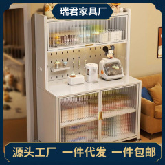 台所の赤ちゃんの授乳台の収納棚の赤ちゃんの用品の棚の床の多層の大容量の整理のロッカー