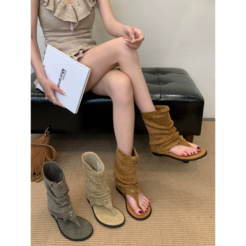 Французские нишевые сандалии 2025, летние новые сандалии-шлепанцы с внутренним увеличением роста, модные ретро корейские короткие сапоги для женщин.