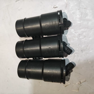 04627332AB 4627332AB is suitable for Automobile filter element