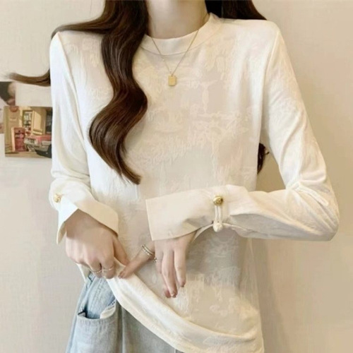 New Chinese Style Embroidered Square-Shoulder Long-Sleeve Women's Top for Spring and Autumn Seasons 2025 New Arrival, Retro National Style Button-Embroidered Base Shirt
