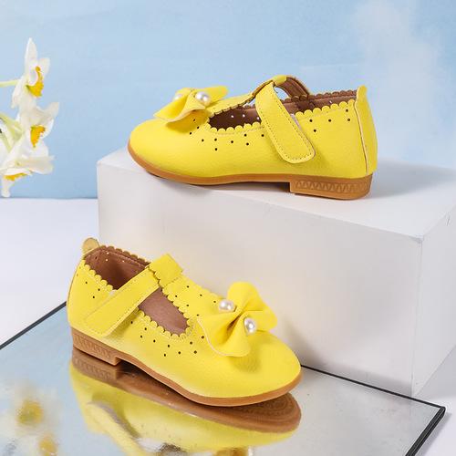Princess Shoes with Butterfly Bow for Girls 2026 Spring and Autumn New White Leather Shoes for Little Girls, Paired with Skirts, Soft Sole Children's Single Shoes