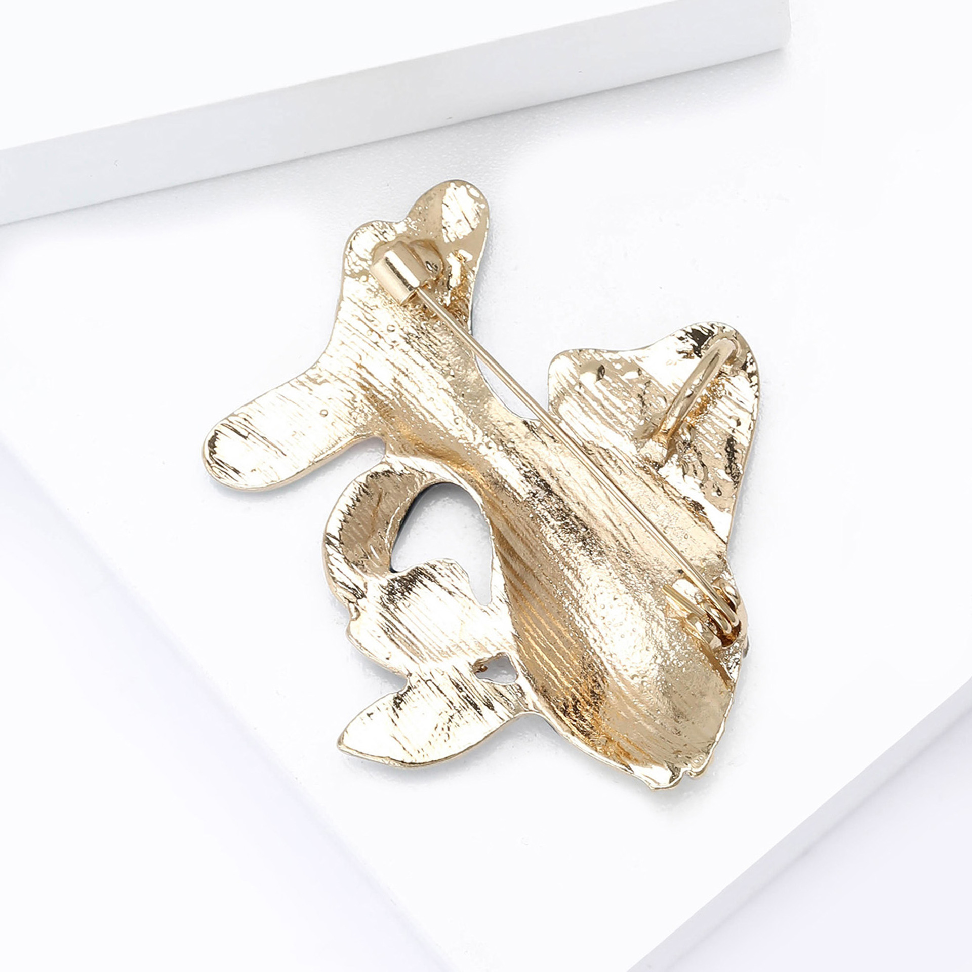 Cross-Border European and American Light Luxury Enamel Japanese Goldfish Brooch Pendant Couple Tropical Fish Dripping Oil Cartoon Brooch Collar Jewelry