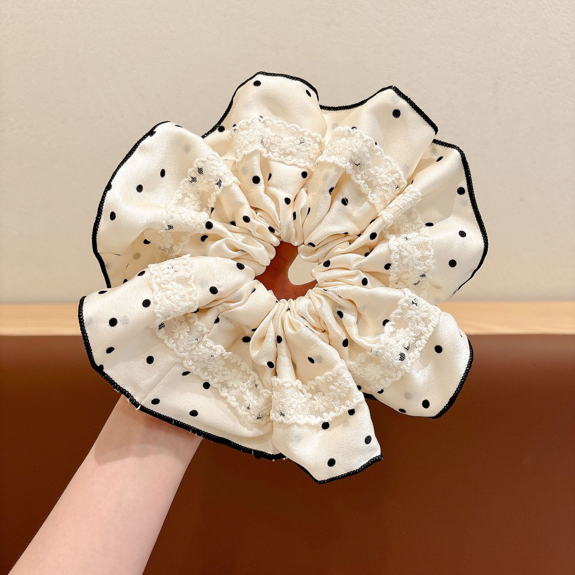 Primavera nueva corbata de pelo de intestino grueso para niños accesorios para el cabello de encaje dulce niña cabeza de bebé flor cuerda para la cabeza tocado de cuerda para el cabello japonés