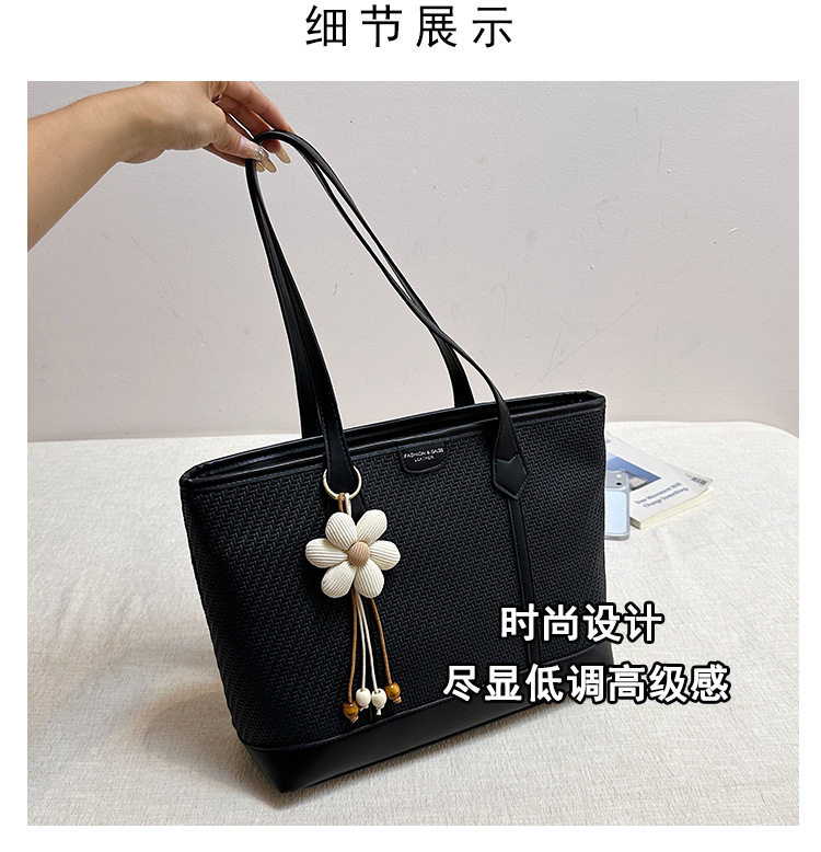 Túi tote nữ cỡ lớn phối màu , túi đeo vai kẹp nách đựng nhiều đồ — Kaki không có mặt dây chuyền, Màu cà phê Không có mặt dây chuyền, Màu nâu vàng không có mặt dây chuyền, Trắng không có mặt dây chuyền chi tiết 6
