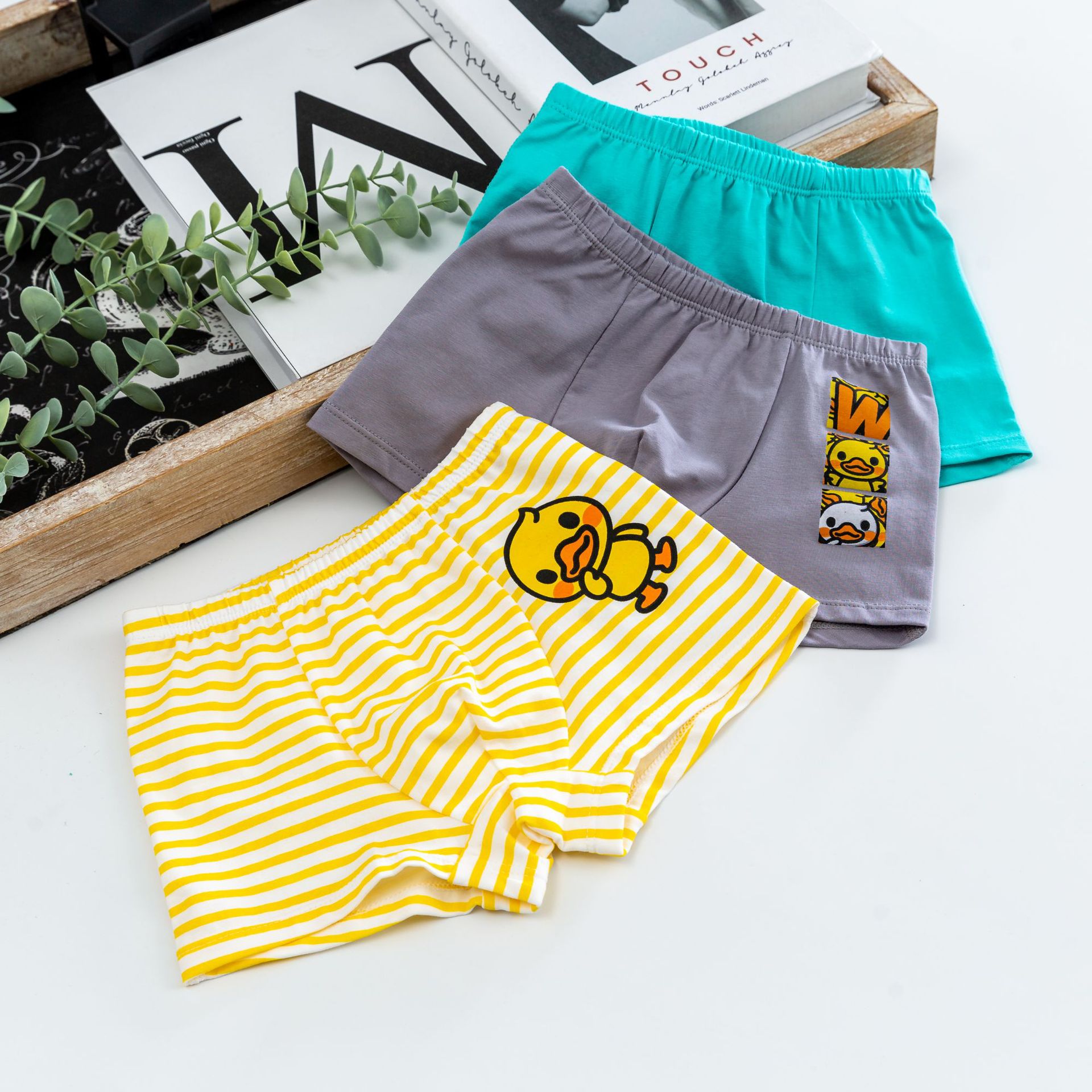 Cartoon children Underwear Boy Flat angle Underwear Children Small shorts 3 factory wholesale