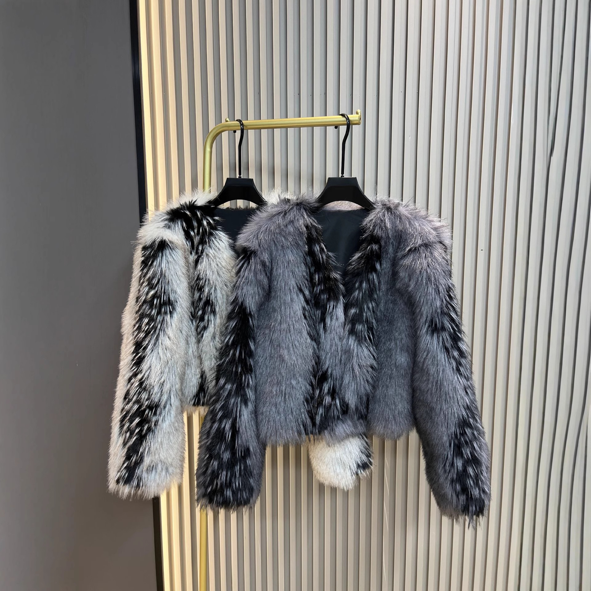 仿狐狸毛皮草外套女2025冬季新款气质轻奢加厚保暖皮毛一体毛毛衣