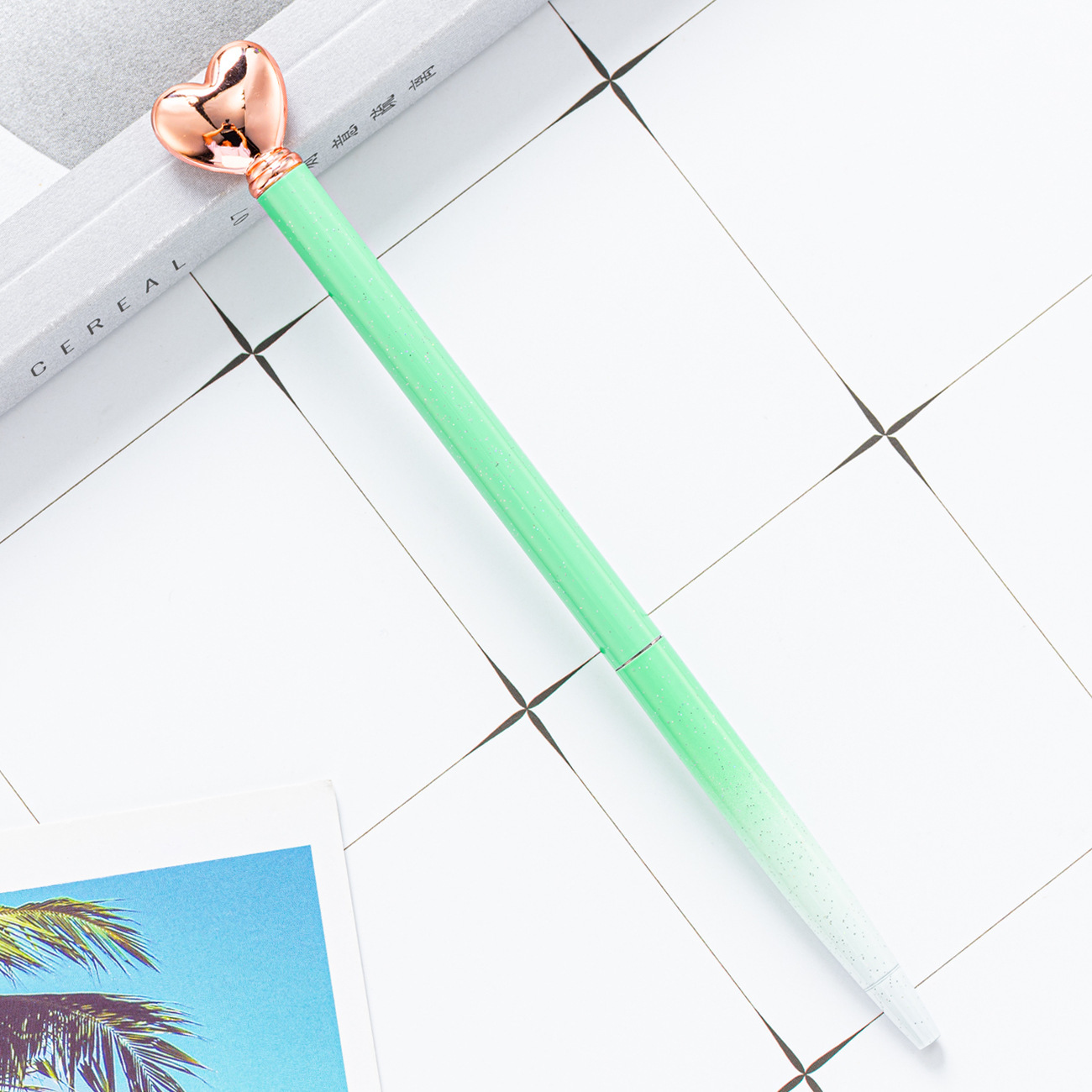 Amor en forma de bolígrafo al por mayor bolígrafo de metal creativo regalo publicitario impresión LOGO amor bolígrafo