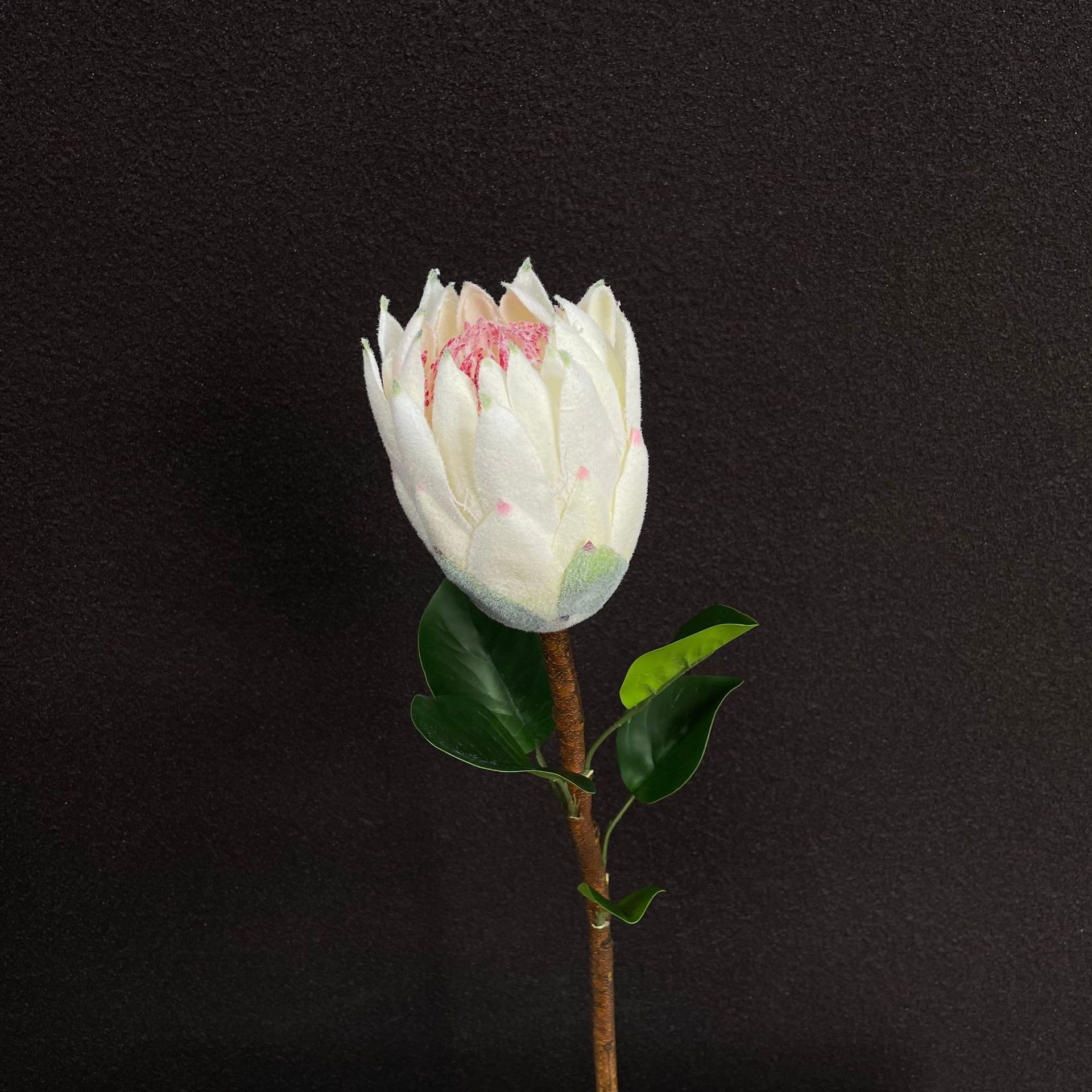 Flores falsas blancas Flores artificiales Flores para bodas Auditorio de bodas Decoración del hotel Techo artificial Flores artificiales Flores falsas