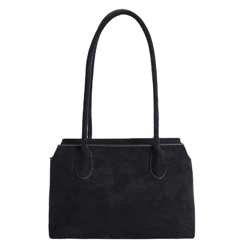 Otoño y invierno bolsas de mano de terciopelo de seda para mujeres 2025 nuevo ocio versátil bolsas de hombro de gran capacidad bolsas de viaje