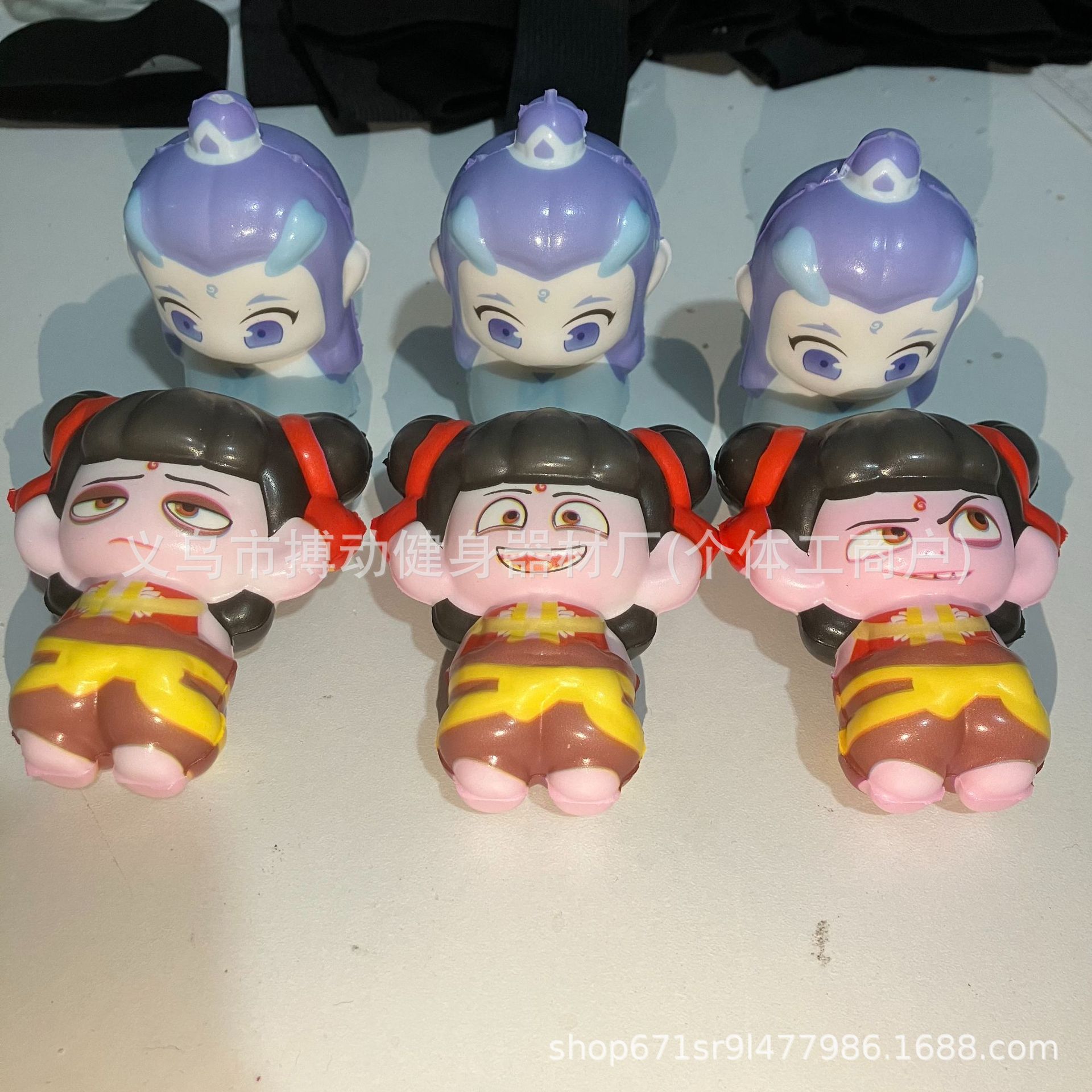 El suministro de primera mano explotó Nazha amasador fabricante de venta directa Nazha Pu rebote lento ao Bing serie de animación muñecas