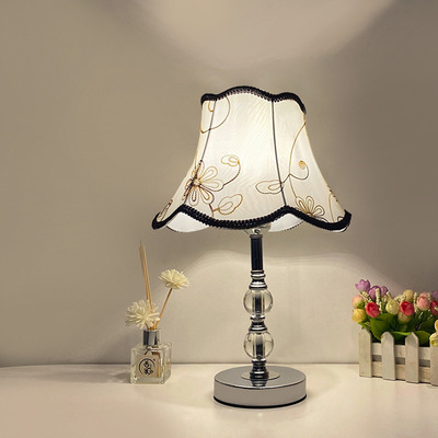 护眼床头灯装饰灯布艺水晶插电LED阅读台灯创意婚庆礼物简约卧室|ru