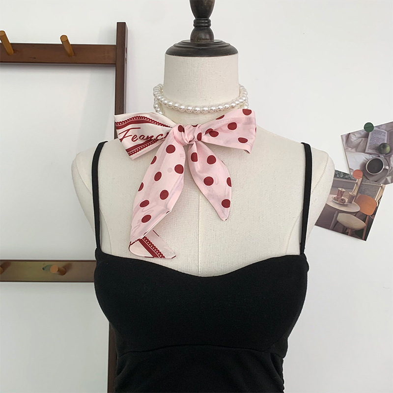 Collar de perlas Pañuelo de seda pequeño de tira larga Sentido de alta calidad Primavera y verano Nuevo estilo Bufanda de todo fósforo Turbante retro Cinta para el cabello