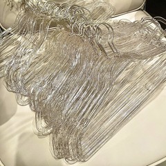 衣類ラック家庭用インスタイルガール透明アクリル衣類サポート衣類店特別なシームレス衣類乾燥ラック卸売