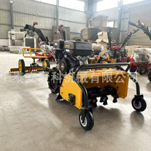 手扶式松土旋耕机50型60型四驱除草碎草农场果园大棚开荒整地锄草