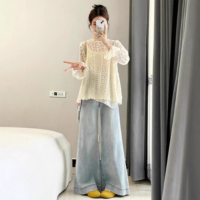 2026 Super Trendy Outfit: a Complete Set of Korean-Style Floral Print Base Shirt, U-Neck Vest, High-Waisted Wide-Leg Pants, Three-Piece Set