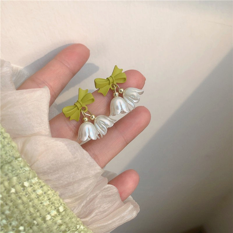 Green bow lily orchid earrings ~ Mori pastoral style earrings women's sweet ear clip earrings wholesale generation