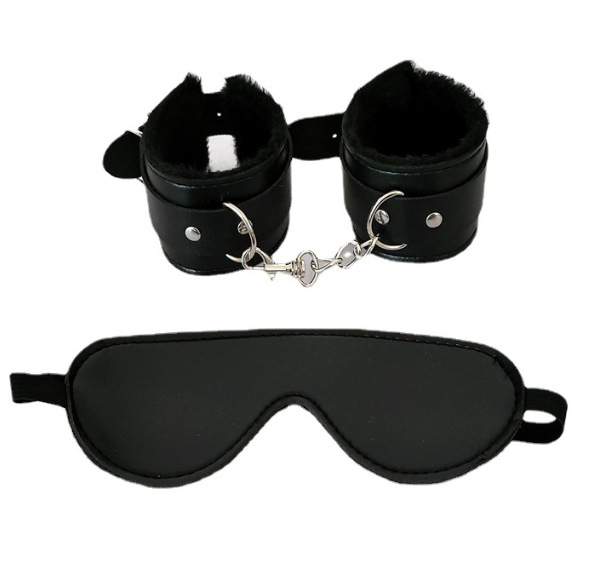 SM情趣用品另类玩具捆绑束缚毛绒眼罩手铐套装厂家