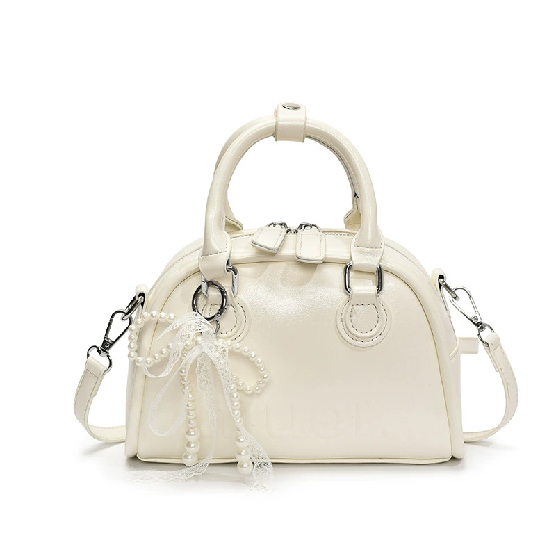 Fashionable universal handheld spring underarm bag, shoulder bag, trend of season, high-quality style