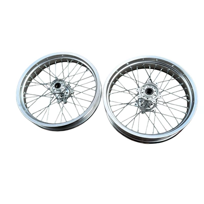 silver widened rims, Motorcycle wheel hub