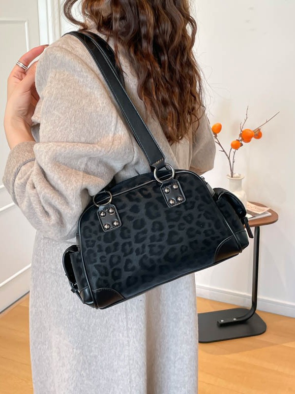 Bolsos de gran capacidad de alta sensación para mujeres 2026 retrógrado leopardo nicho de diseño bolsas de bolos de viaje simple bolsa de tote image 4