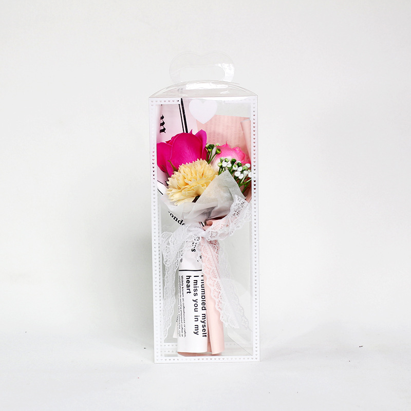 Rosa + corazón caja transparente