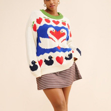 2025欧美跨境新款时尚爱心天鹅提花休闲通勤圆领套头防晒针织毛衣