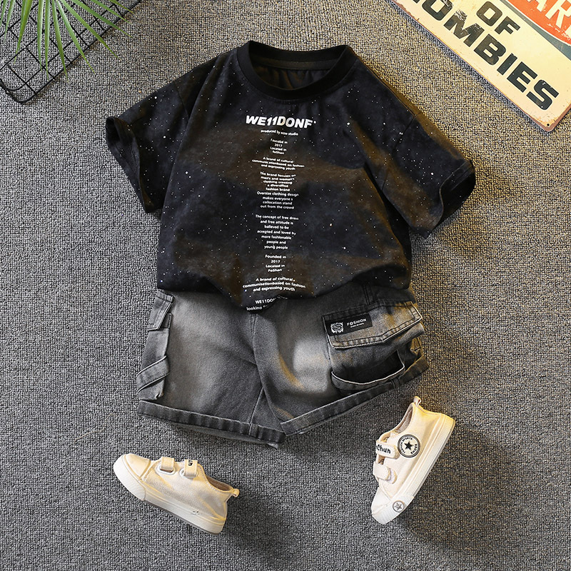 5383 Traje de manga corta de la camiseta de los niños 2025 nuevo vestido de verano para bebés guapo y de moda Traje de dos piezas para niños