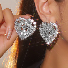 ˹󱬿 W荐ĶhŮ Ʒ|ˮݳ