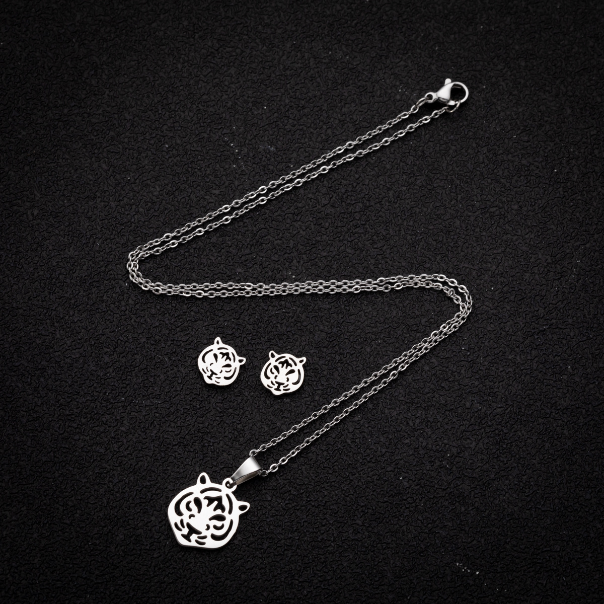 Fashion Animal Stainless Steel Titanium Steel Plating Earrings Necklace 1 Set