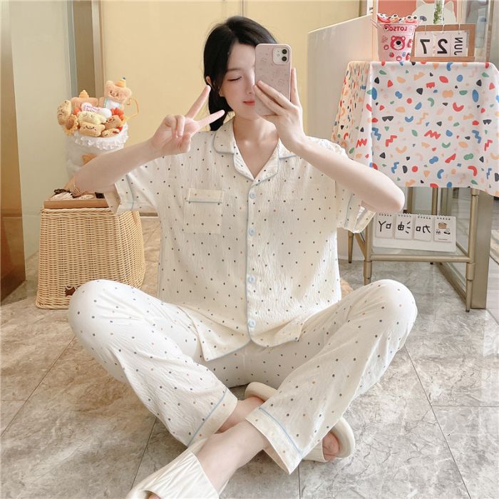 Pijamas transfronterizos al por mayor para mujer nube algodón otoño verano rebeca solapa pantalones de manga corta traje de servicio a domicilio simple y cómodo
