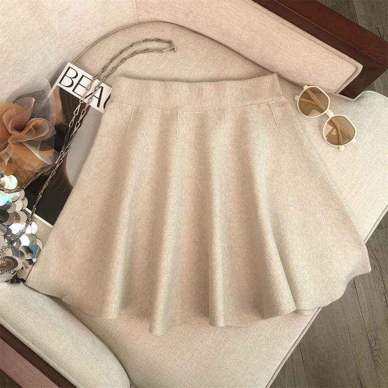 Solid Color Fluffy High-Waisted Knitted Short Skirt for Women, 2026 Autumn New Style, Simple Slim-Fit A-Line Umbrella Skirt for Women Solid Color Fluffy High-Waisted Knitted Short Skirt for Women, 2026 Autumn New Style, Simple Slim-Fit A-Line Umbrella Skirt for Women