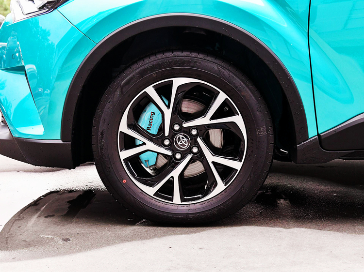 Suitable for Toyota Reiz, Asia Dragon, Yaris, Caliper Cover, Camry, Prado, Crown, Land Cruiser Brake Modification Shell