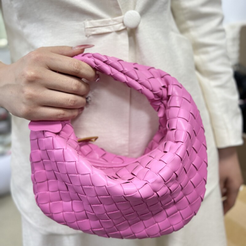 Amazon's Hottest High-Quality Hand-Woven Bag Gold Hardware Dumpling Cloud Bag Aliexpress Handbag for Women