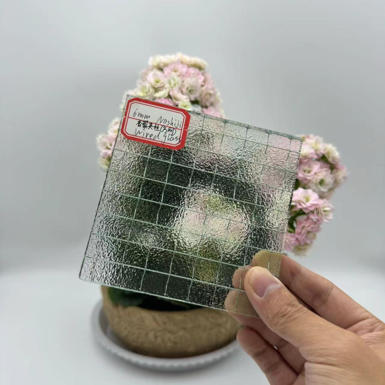 10mm香梨夹丝超白压花玻璃家装隔断浴室卫生间门窗玻璃