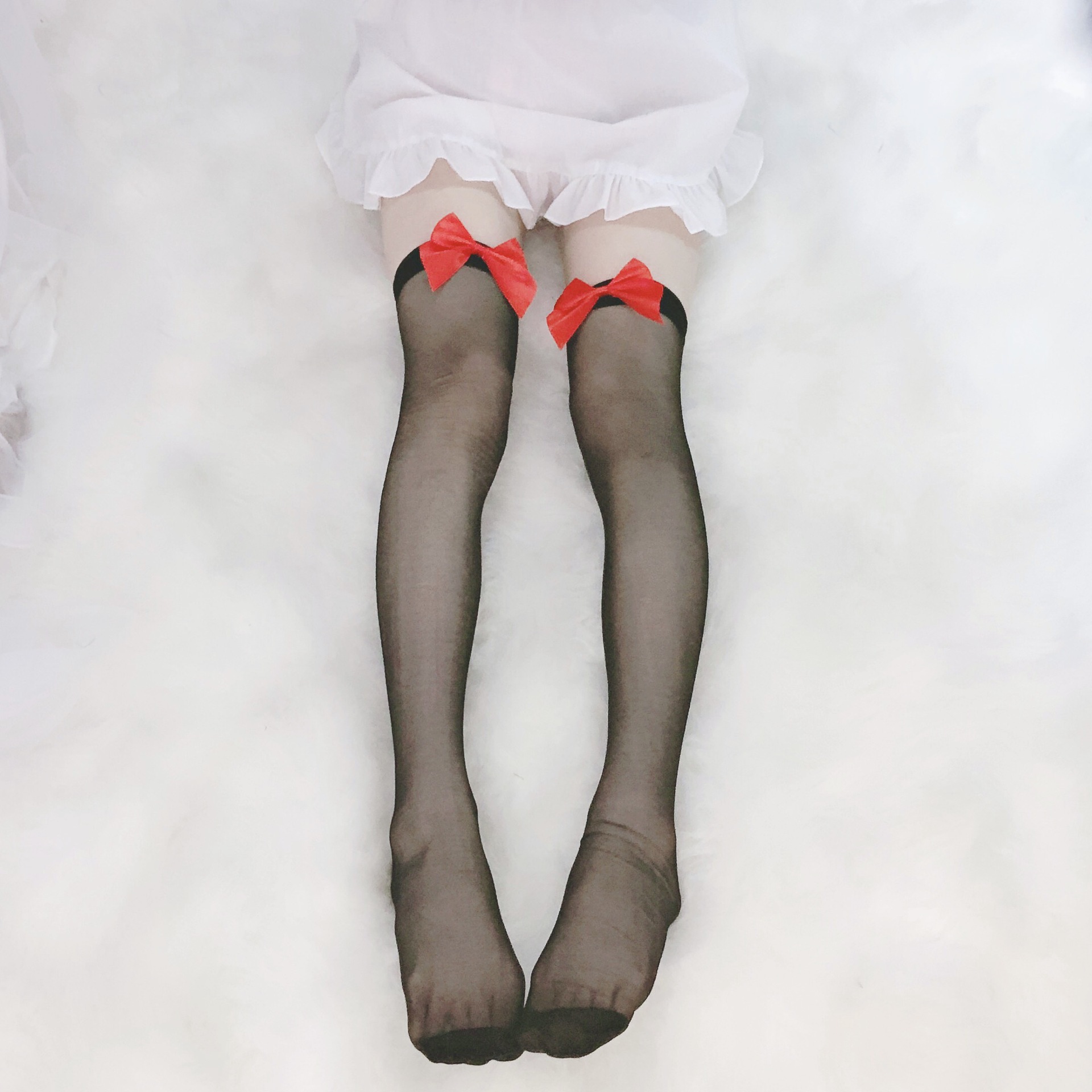 Sheer Black Lace-Top Stockings with Red Bow, Anti-Snag Thin Hosiery — detail image 30