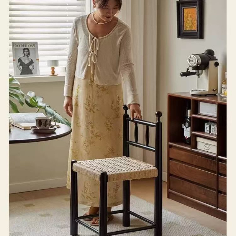 Nordic Solid Wood Rubber Wood Dining Chair with Mortise and Tenon Structure, Simple Retro High-End Set, Artistic Knitted Bar Table Nordic Solid Wood Rubber Wood Dining Chair with Mortise and Tenon Structure, Simple Retro High-End Set, Artistic Knitted Bar Table