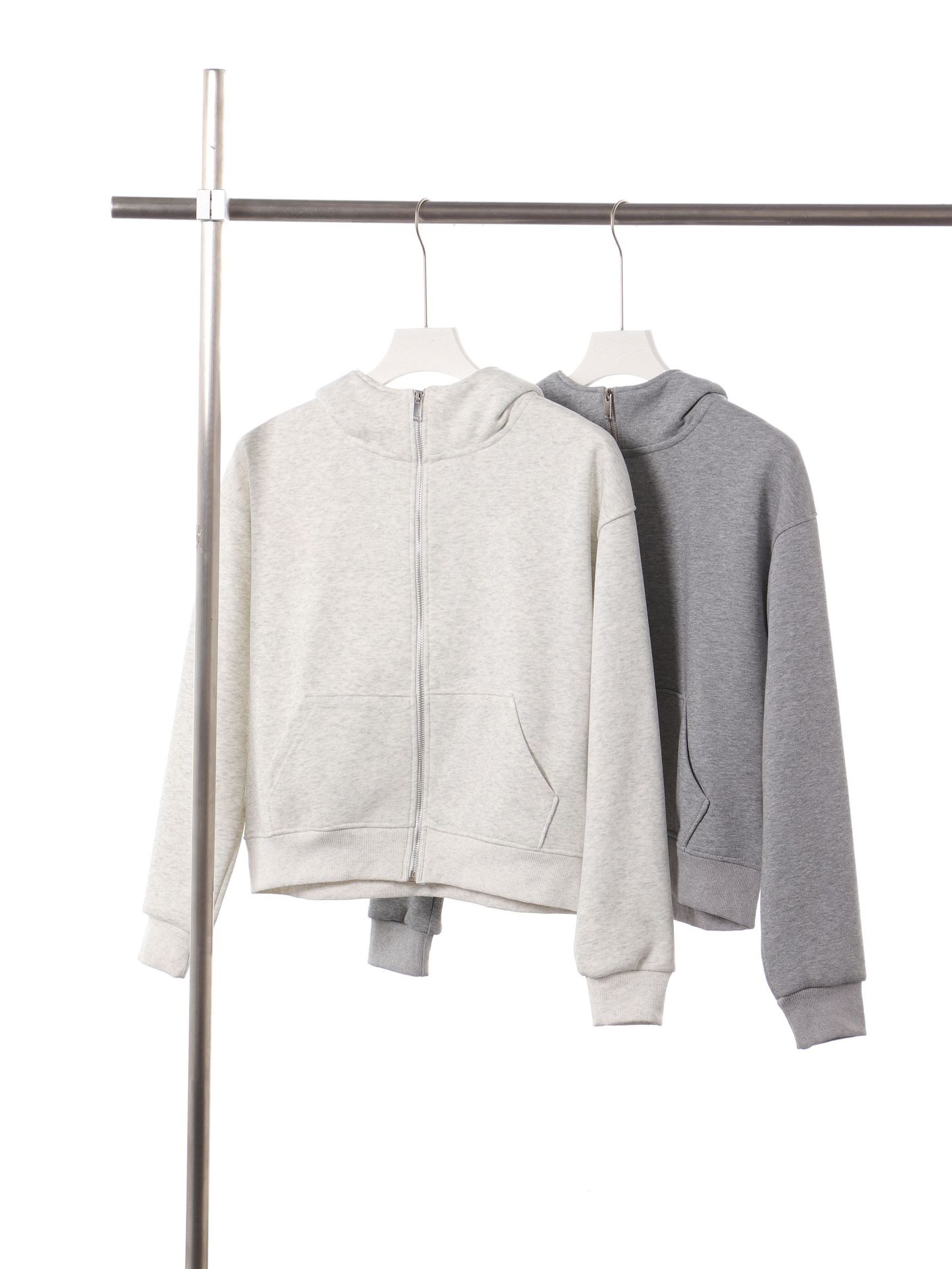 Ropa de mujer corta estilo coreano simple cuello alto con chaqueta con cremallera con capuchón de vello otoño y invierno pesado 420g suéter de algodón de isla image 6