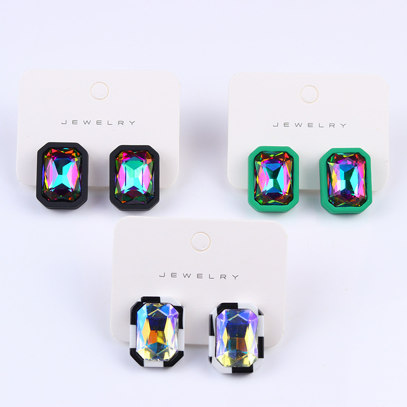 Holiday, Street Occasion Acrylic Material Geometric Pattern 1 Pair Retro Geometric Inlay Arylic Glass Ear Studs