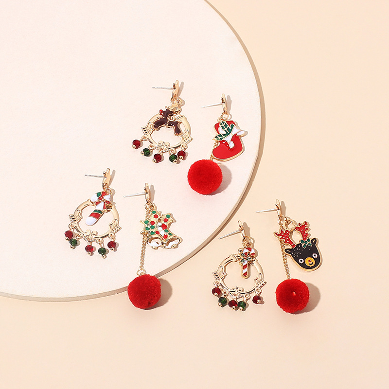 8g Weight Earrings Classification Wedding, Travel, Birthday, Festival Occasion Women'S Gender Fashion Style Fashion Asymmetric Christmas Hair Ball Earrings 1
