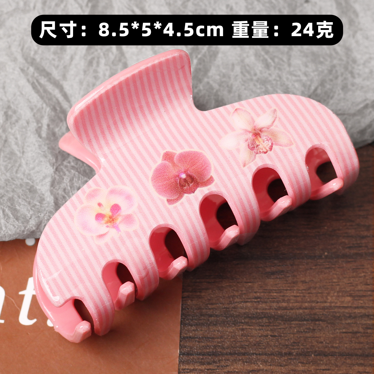 Pequeñas flores de pinzas de cabello acéticas dulces y frescas tocadillos japoneses lindos en la parte posterior de la cabeza, pinzas de cabello de tiburón