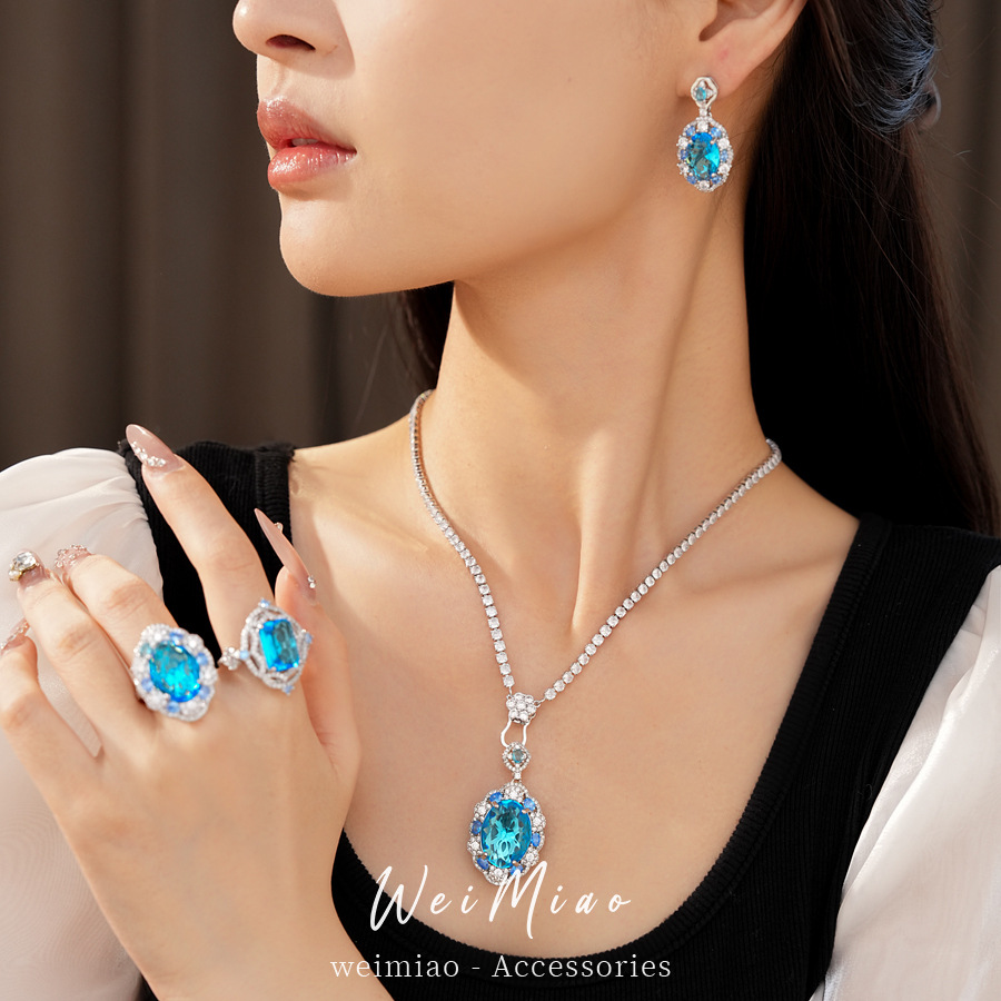 Collar oval de zircon azul lujoso ligero de lujo de alta calidad delicada cadena de clavícula temperamento nicho conjunto de joyas personales